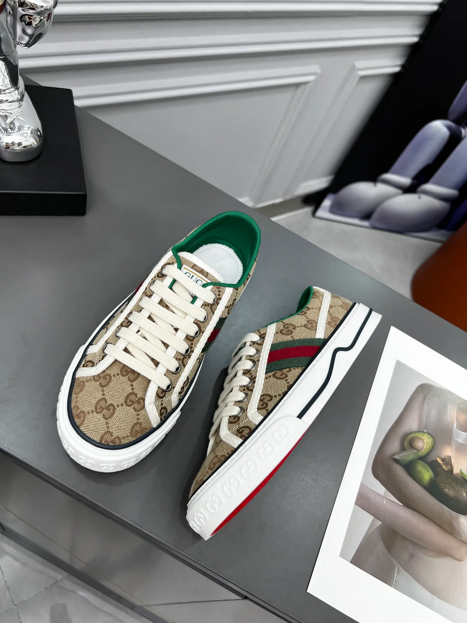 👟👟Ex-factory price 480👟👟 GUCCI new model 1977, classic LOGO material, 1:1 electric embroidery according to the original version, high version, complete package, low and highest version👟👟Ex-factory price U foam feet. T👟👟Ex-factory price U outsole, complete package! 35-44